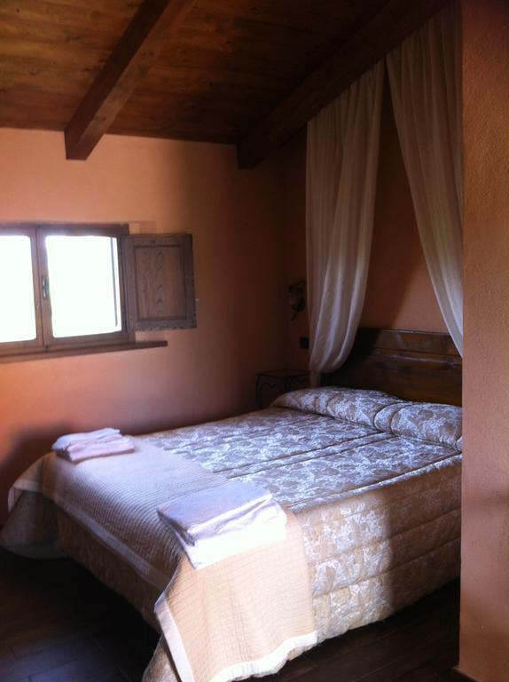 Fattoria Del Quondam Villa Giano dell'Umbria ภายนอก รูปภาพ