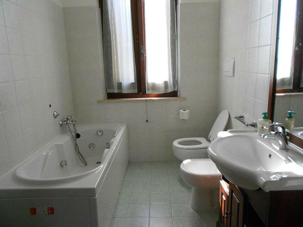 Fattoria Del Quondam Villa Giano dell'Umbria ภายนอก รูปภาพ